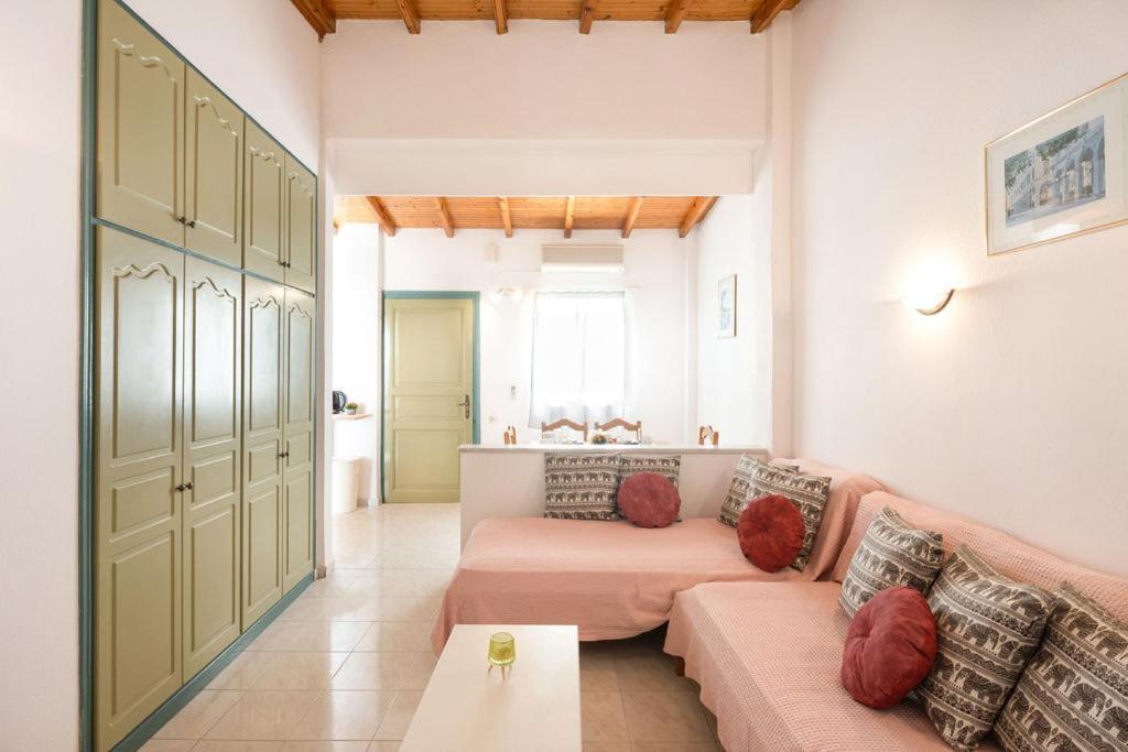 ניסקי Nissaki Sea View Apartments מראה חיצוני תמונה
